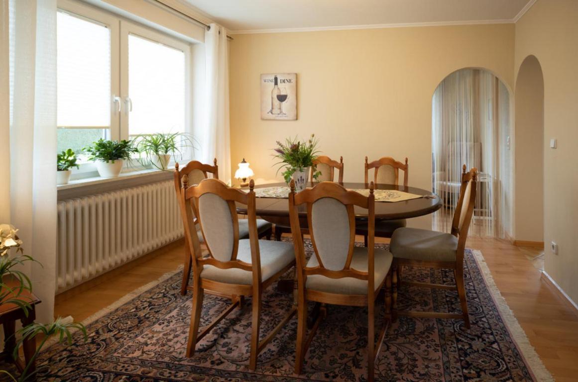 Ferienwohnung Kirsch Занкт-Вендель Екстер'єр фото
